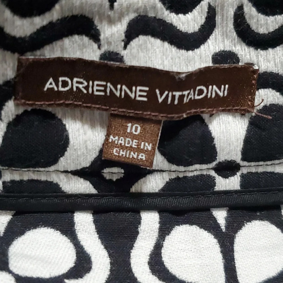 Adrienne Vittadini graphic black white front button pencil skirt euc - Picture 5 of 9